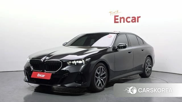 BMW 5 Series (G60) 2025 Серый из Кореи