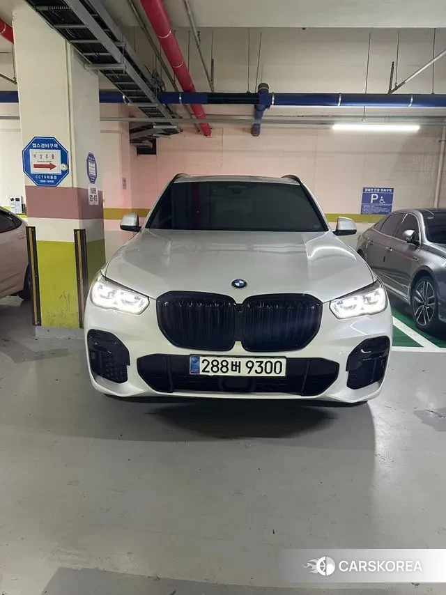 BMW X5 (G05) 2023 Белый из Кореи