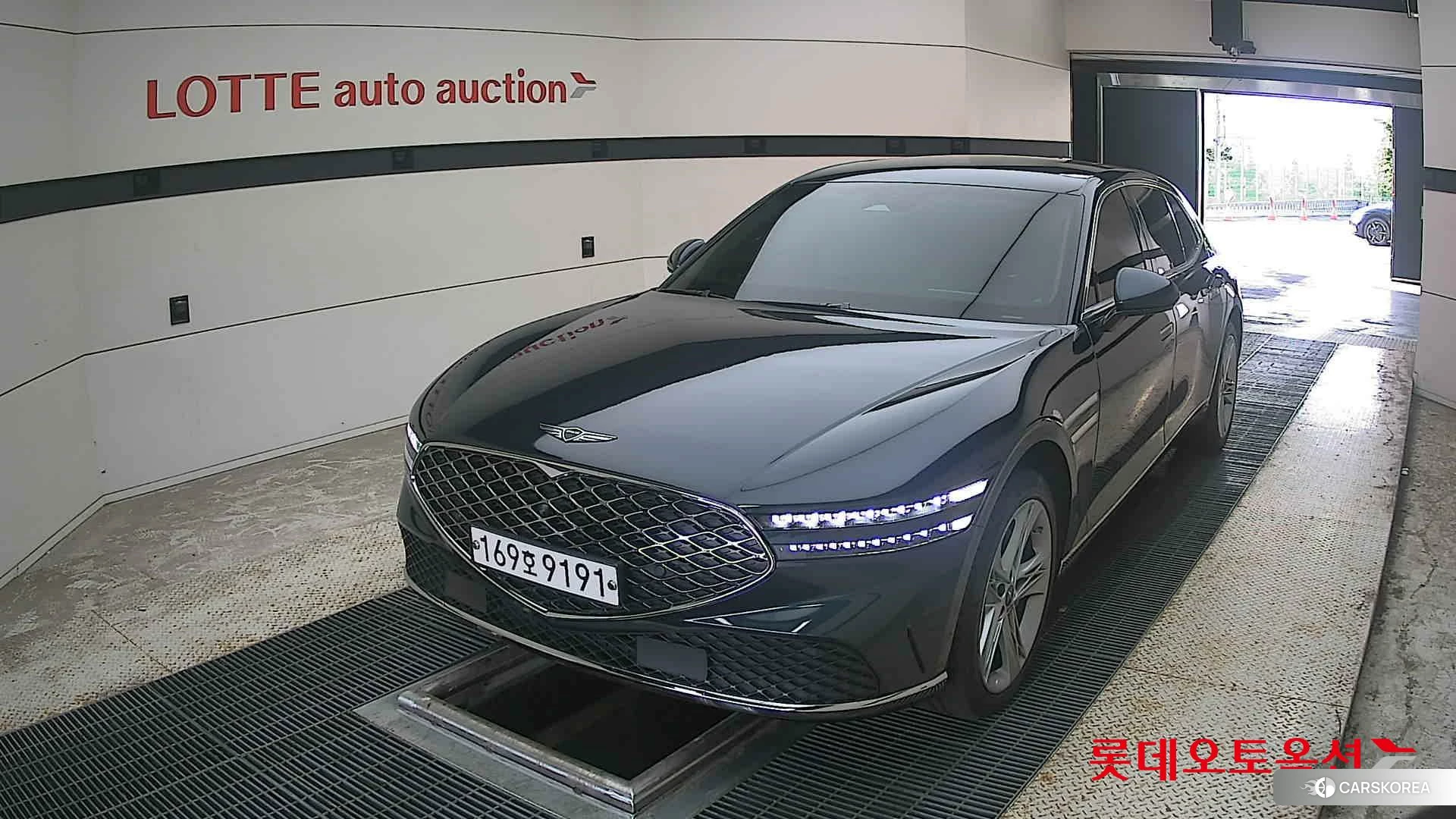 Hyundai G90 2022 Tasman Blue из Кореи