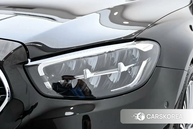 Mercedes-Benz E-class 2023 Черный из Китая