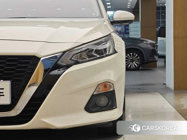 Nissan Teana 2022 Белый из Китая