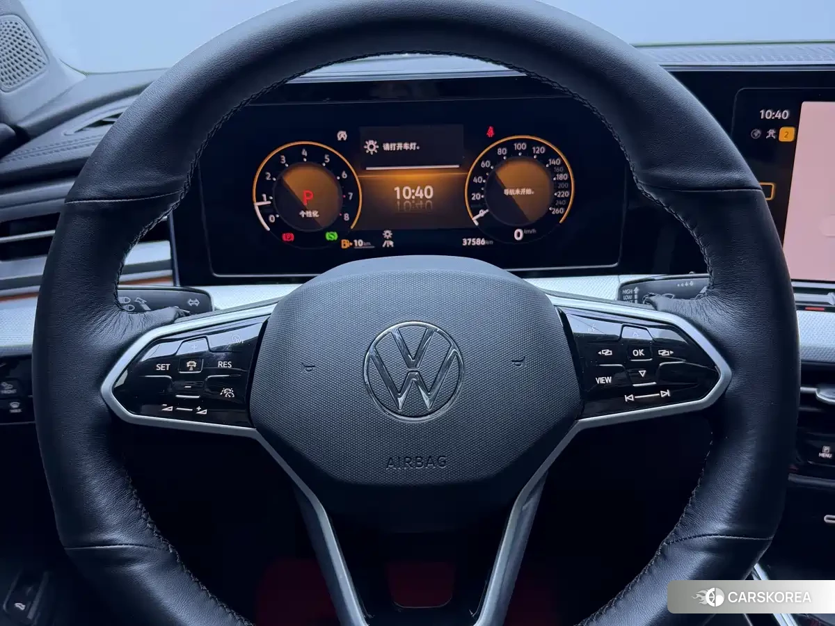 Volkswagen Lamando 2023 Белый из Китая