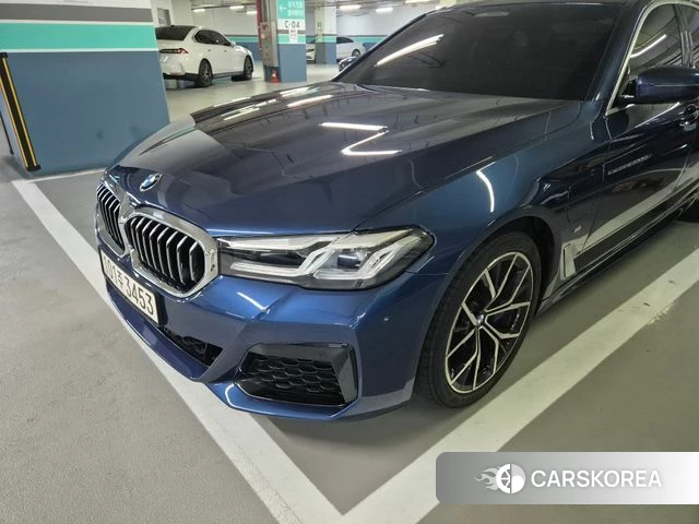 BMW 5 Series (G30) 2020 Синий из Кореи