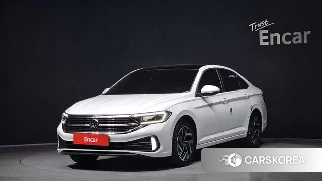 Volkswagen 7th Generation of Jetta 2023 Белый из Кореи