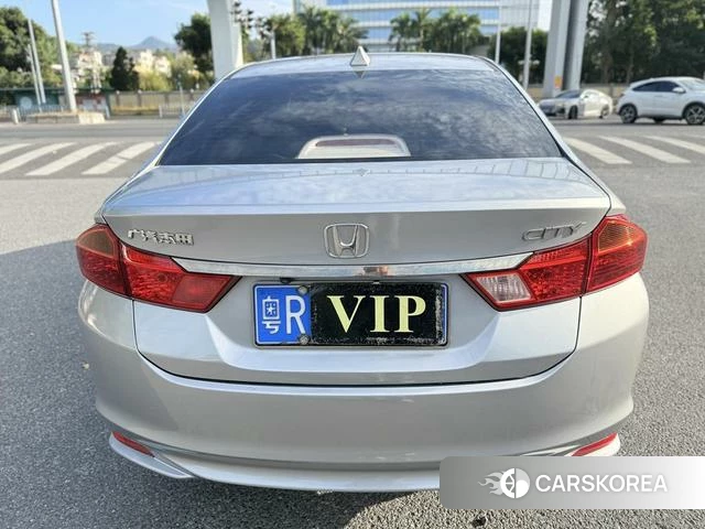 Honda Feng Fan 2019 Серебристо-серый из Китая