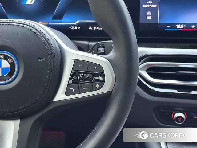 BMW i3 2023 Белый из Китая