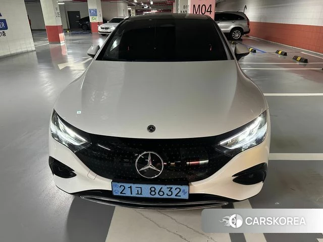 Mercedes-Benz EQE V295 2023 Белый из Кореи
