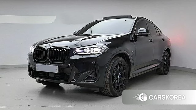 BMW X4 (G02) 2023 Черный из Кореи