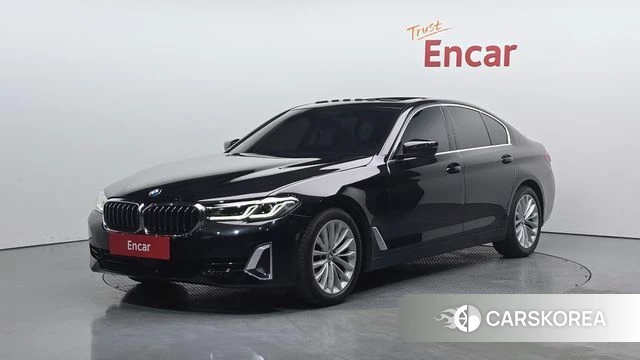 BMW 5 Series (G30) 2022 Черный из Кореи