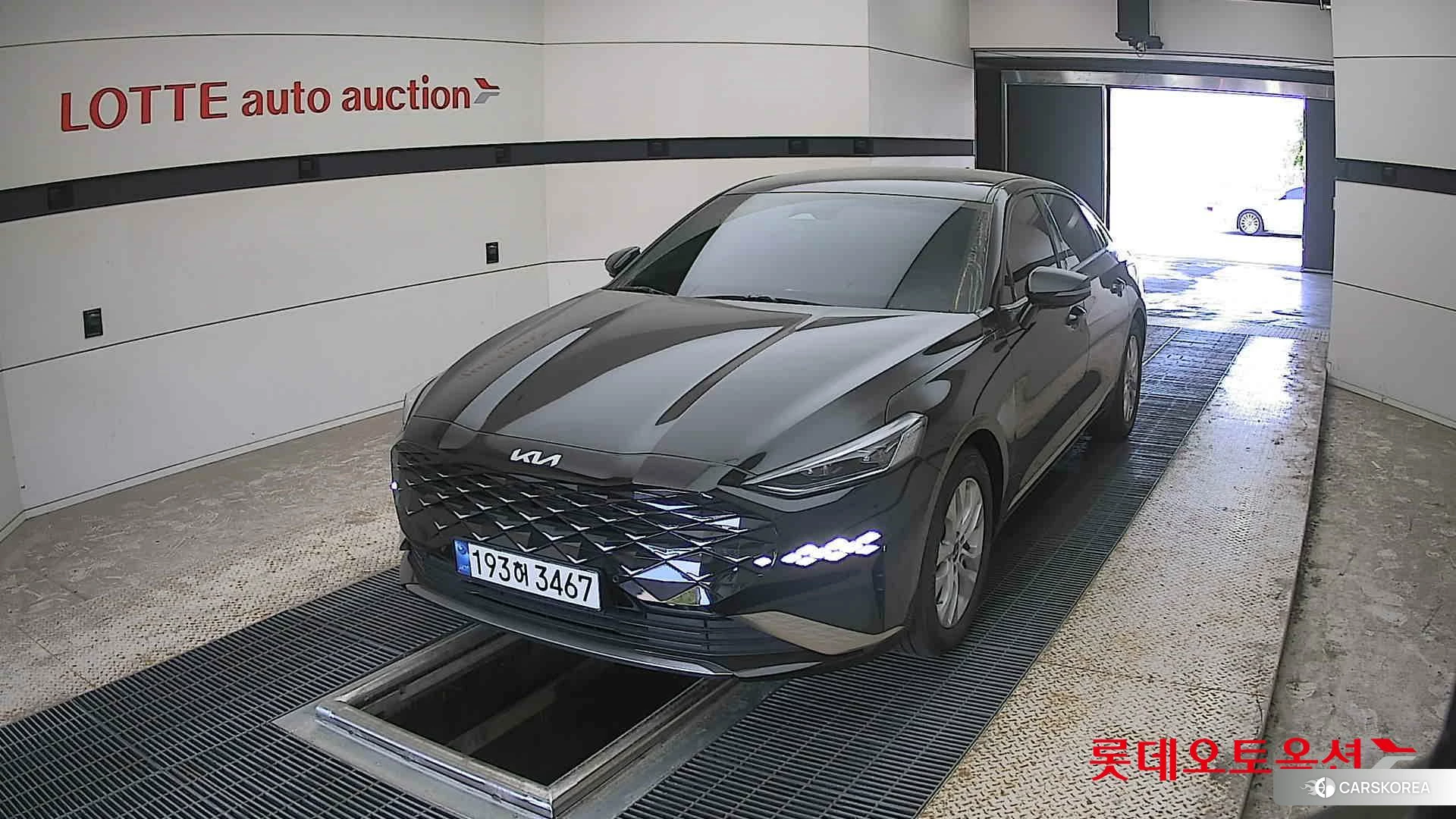 Kia K8 2022 Aurora Black Pearl из Кореи