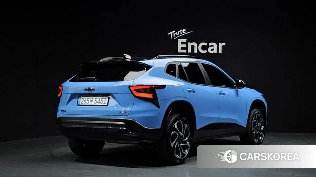 Chevrolet (GM Daewoo) Trax Crossover 2023 Небесно-голубой из Кореи
