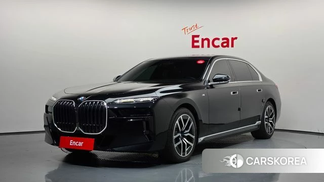 BMW 7 Series (G70) 2023 Черный из Кореи