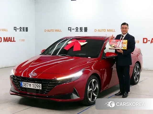 Hyundai Avante Hybrid (CN7) 2022 Красный из Кореи