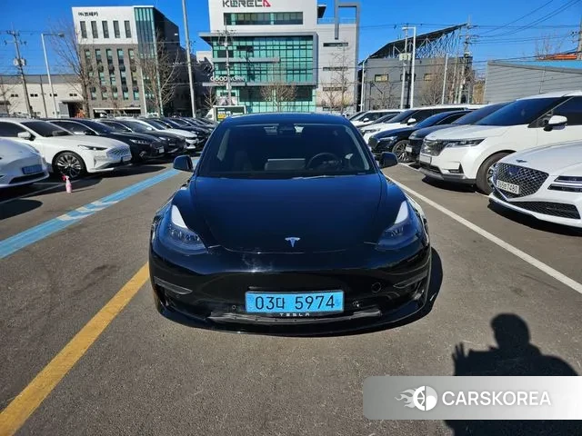Tesla Model 3 2022 Черный из Кореи