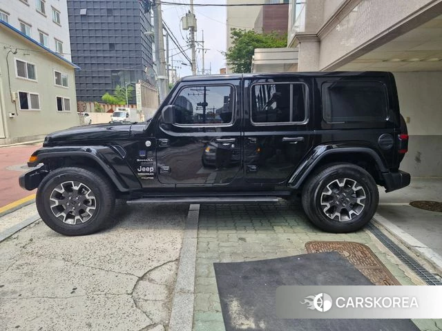 Jeep Wrangler (JL) 2024 Черный из Кореи