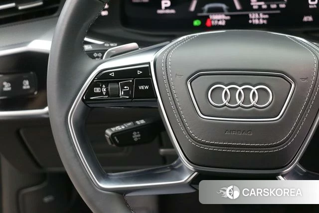 Audi A7L 2025 Черный из Китая