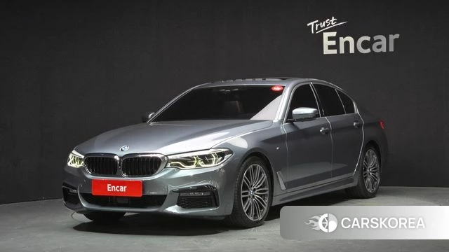 BMW 5 Series (G30) 2019 Светло-серебряный цвет из Кореи