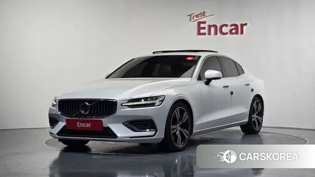 Volvo S60 3rd generation 2019 Белый из Кореи