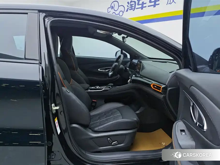 Chang'an Changan UNI-T 2022 Черный из Китая