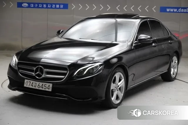 Mercedes-Benz E-Class W213 2018 Черный из Кореи