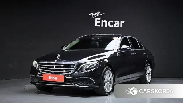 Mercedes-Benz E-Class W213 2018 Черный из Кореи