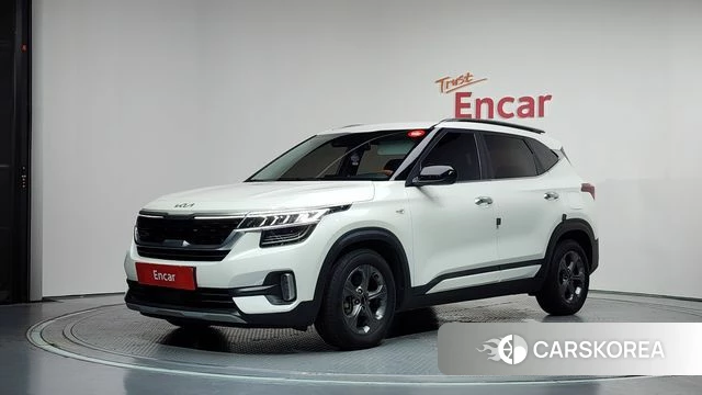 Kia Seltos 2022 Белый из Кореи