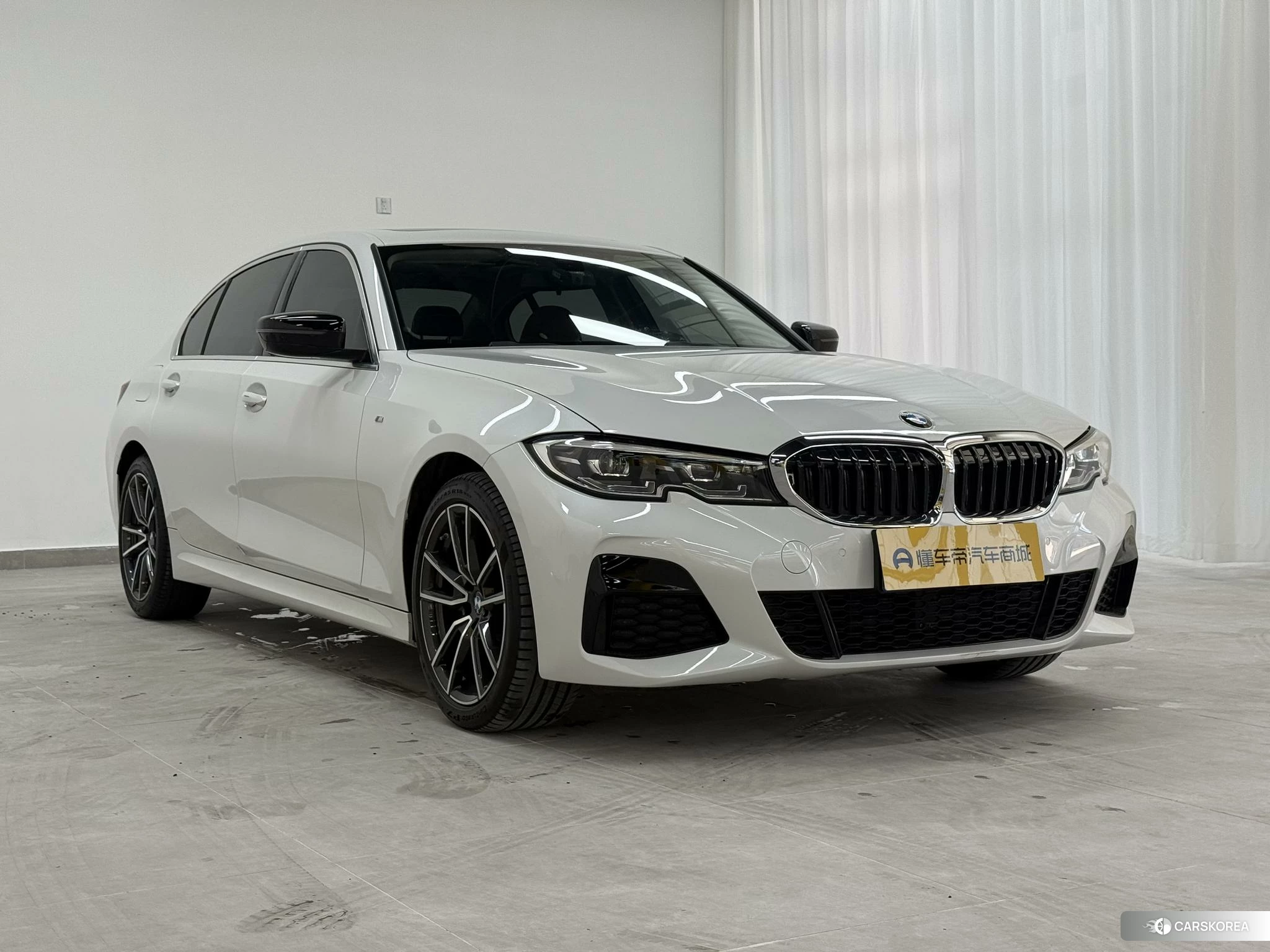 BMW 3 series 2021 Белый из Китая