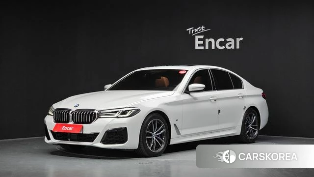 BMW 5 Series (G30) 2023 Белый из Кореи