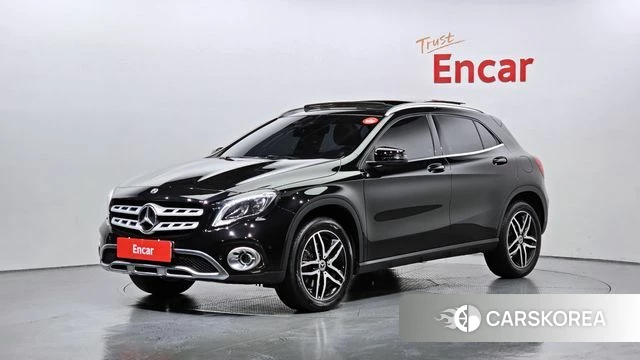 Mercedes-Benz GLA-Class X156 2018 Черный из Кореи