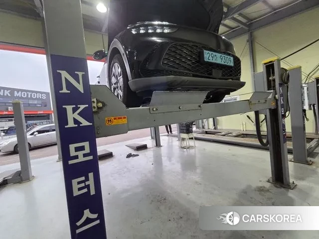 Genesis GV60 2021 Черный из Кореи