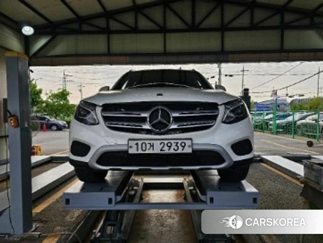 Mercedes-Benz GLC-Class X253 2018 Белый из Кореи