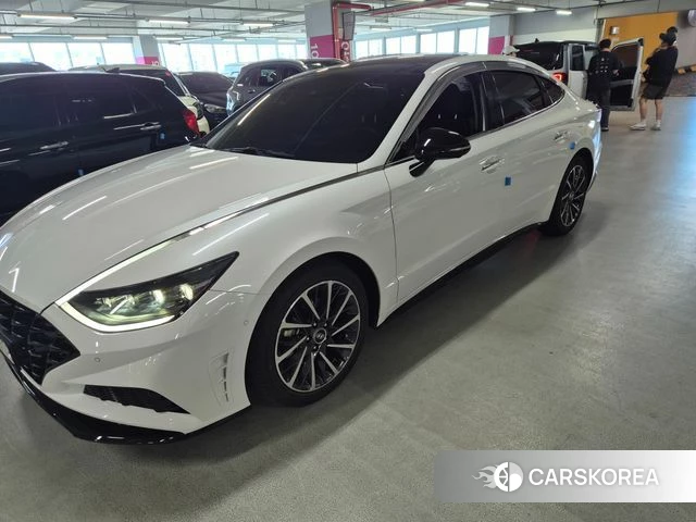 Hyundai Sonata (DN8) 2022 Белый из Кореи