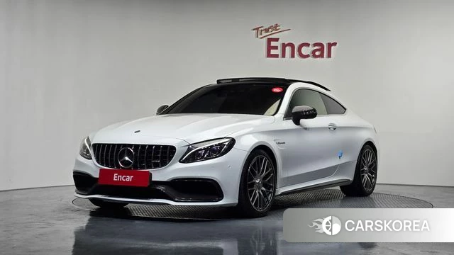 Mercedes-Benz C-Class W205 2018 Белый из Кореи