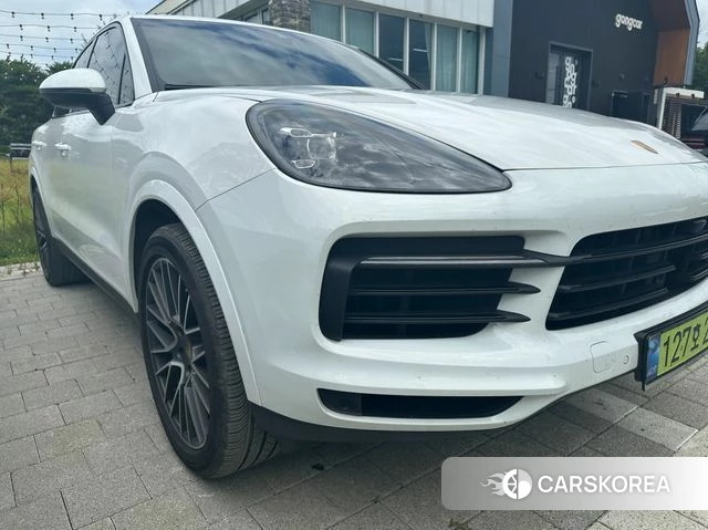 Porsche Cayenne (PO536) 2023 Белый из Кореи