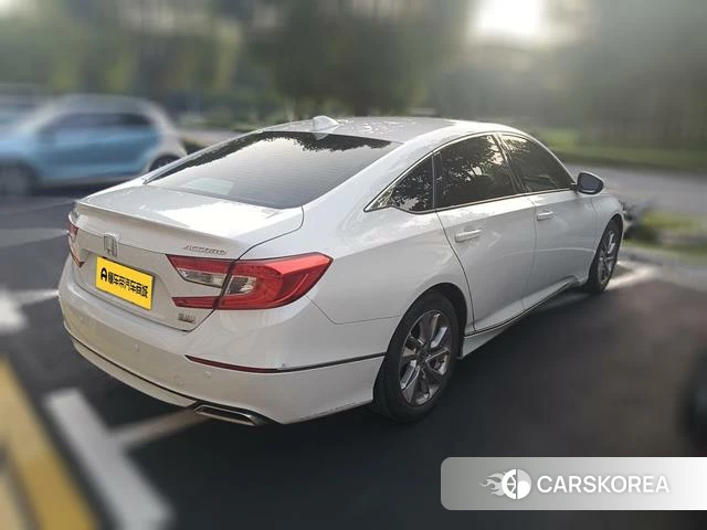 Honda Accord 2021 Белый из Китая
