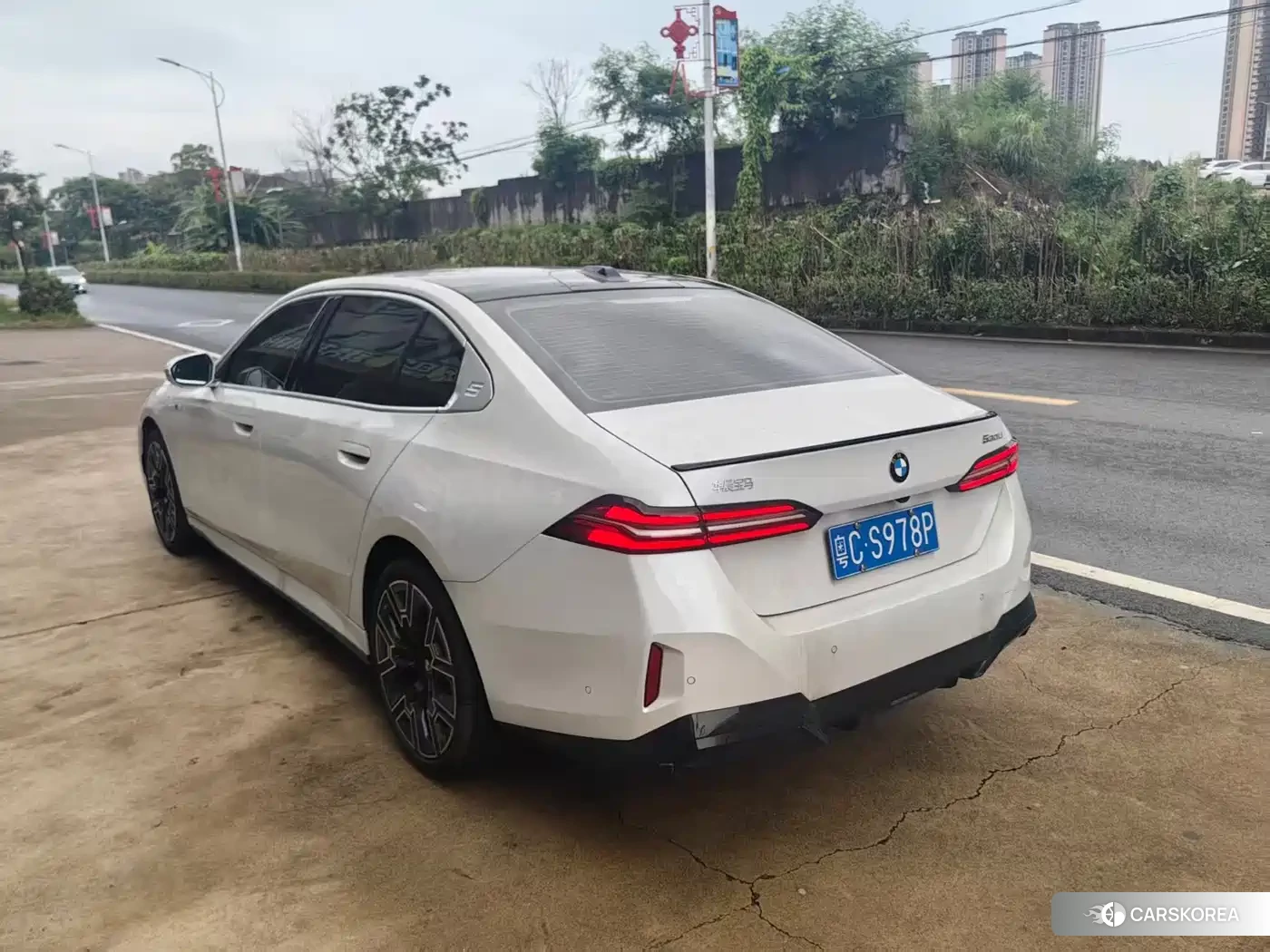 BMW 5 series 2025 Белый из Китая