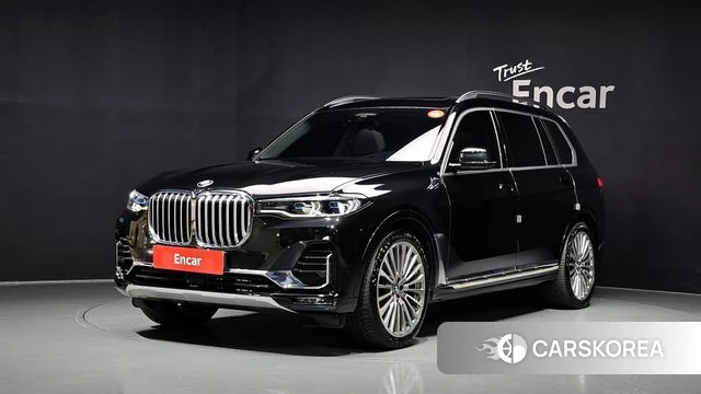 BMW X7 (G07) 2021 Черный из Кореи