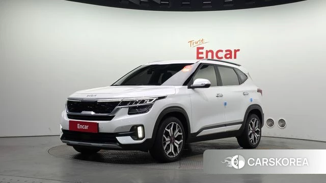 Kia Seltos 2022 Белый из Кореи