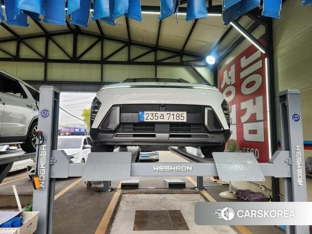 Hyundai Kona Hybrid (SX2) 2023 Белый из Кореи