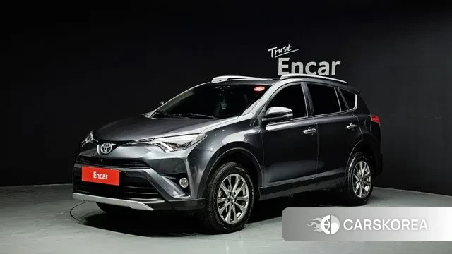 Toyota RAV4 2018 Черный из Кореи