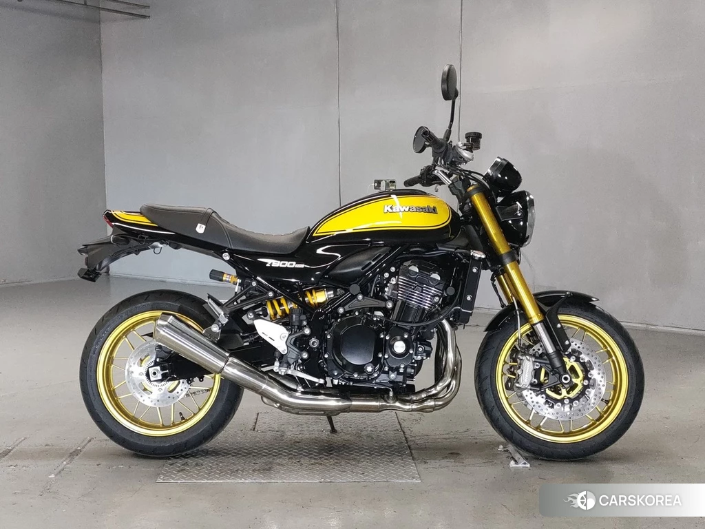 Проданный Kawasaki Z900RS SE 2023 из Японии