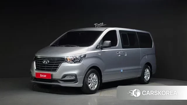 Hyundai The New Grand Starex 2018 Серебристо-серый из Кореи