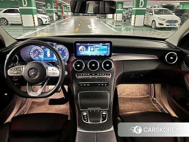 Mercedes-Benz Class C 2021 Белый из Китая
