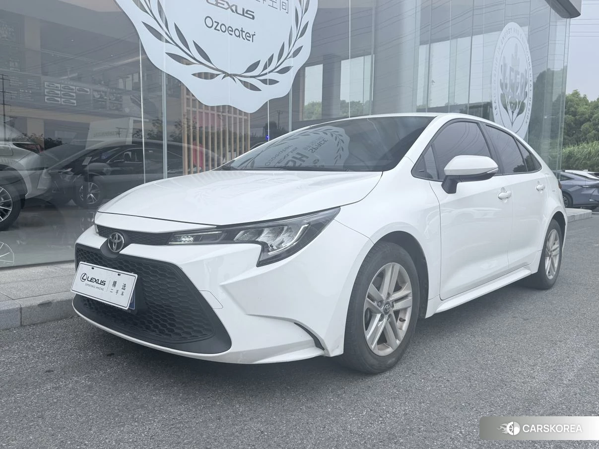 Toyota Lei Ling 2021 Белый из Китая