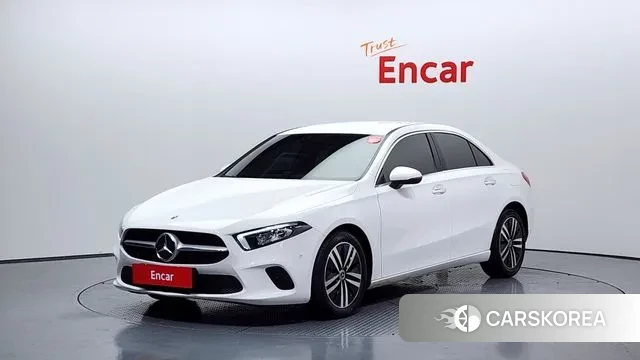 Mercedes-Benz A-Class W177 2021 Белый из Кореи