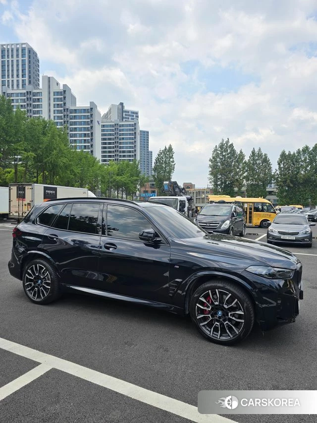 BMW X5 (G05) 2024 Черный из Кореи