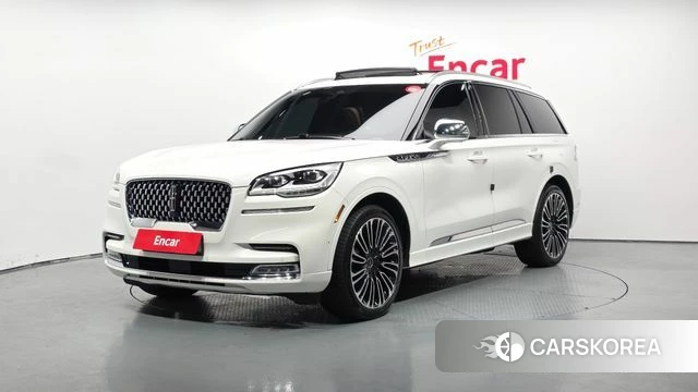 Lincoln Aviator 2nd generation 2020 Белый из Кореи