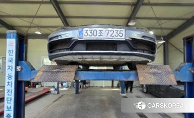 Porsche 718 Boxster 2021 Белый из Кореи