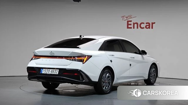 Hyundai The New Avante (CN7) 2024 Белый из Кореи