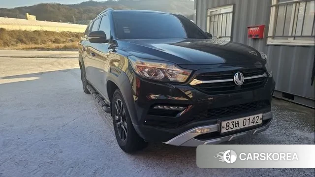 Ssangyong Rexton Sports 2021 Черный из Кореи